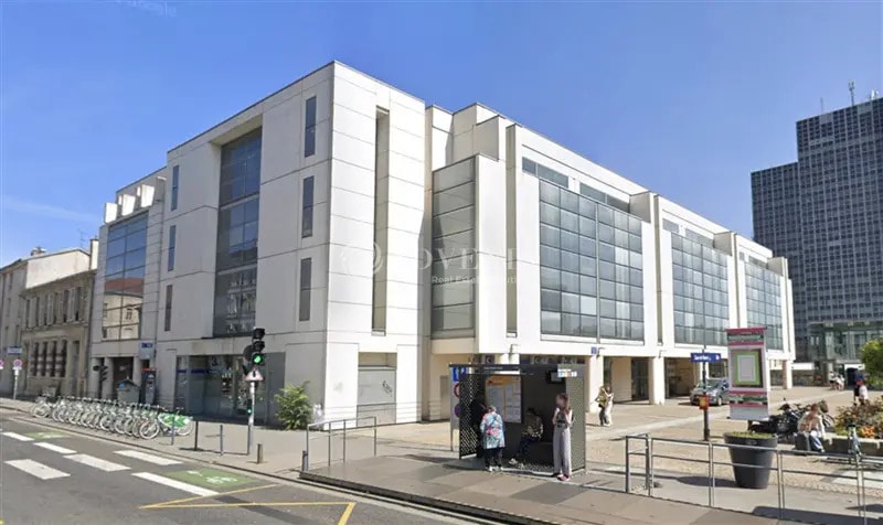 Office in Nancy for lease - Building Photo - Image 1 of 7
