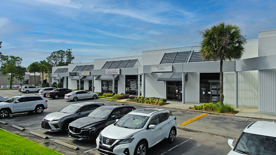 7658 Philips Hwy, Jacksonville, FL for lease - Building Photo - Image 3 of 9