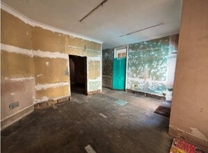 20 Bridge St, Leighton Buzzard for lease Interior Photo- Image 2 of 8