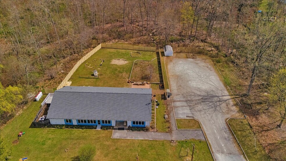 4 Glenna Dr, Carmel, NY for sale - Building Photo - Image 3 of 78