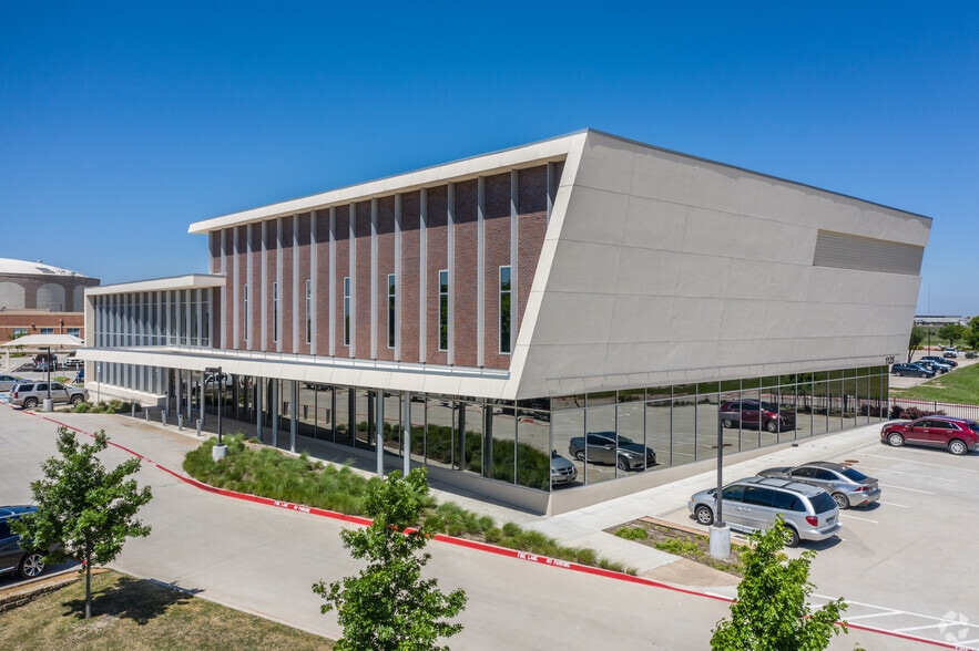 1125 Raintree Cir, Allen, TX for lease - Primary Photo - Image 1 of 17