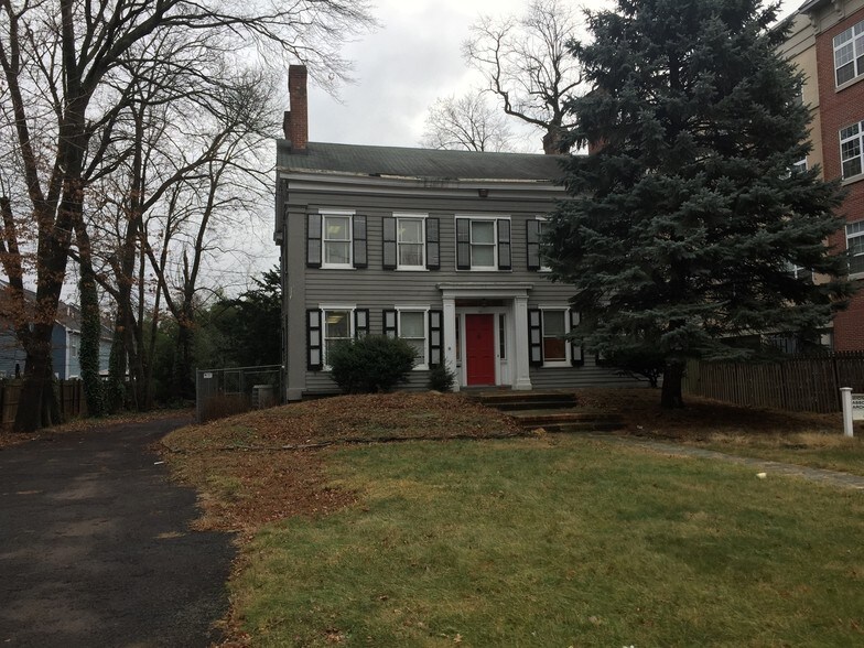 408 E Front St, Plainfield, NJ for sale - Primary Photo - Image 1 of 1