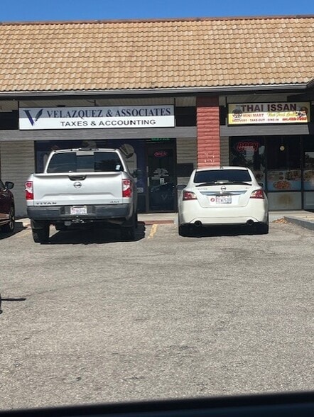 2572-2658 W 4700 S, Salt Lake City, UT for lease - Building Photo - Image 2 of 16