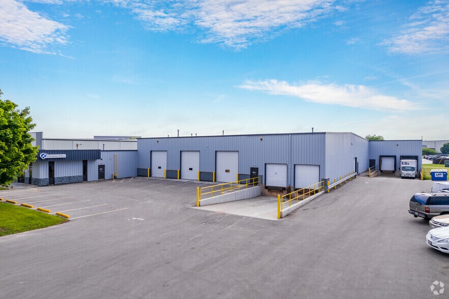 3120 N Roemer Rd, Appleton, WI for sale - Building Photo - Image 1 of 1