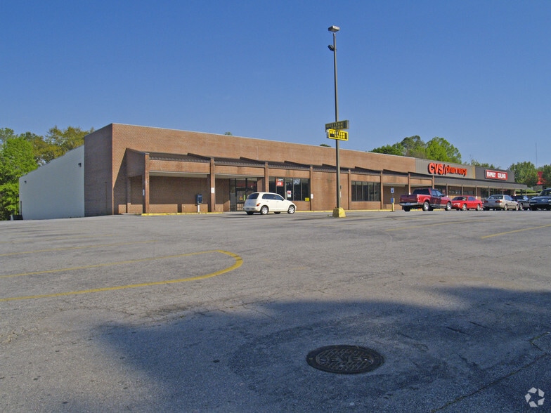 809 Oak St, Eatonton, GA for lease - Building Photo - Image 2 of 4