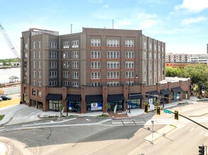 620 E River St, Savannah, GA for lease Building Photo- Image 1 of 8