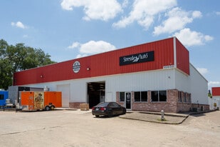 10602 Bluff Bend Dr, Austin TX - Warehouse