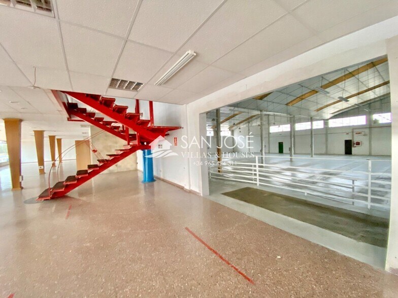 Industrial in Aspe for sale - Building Photo - Image 2 of 24