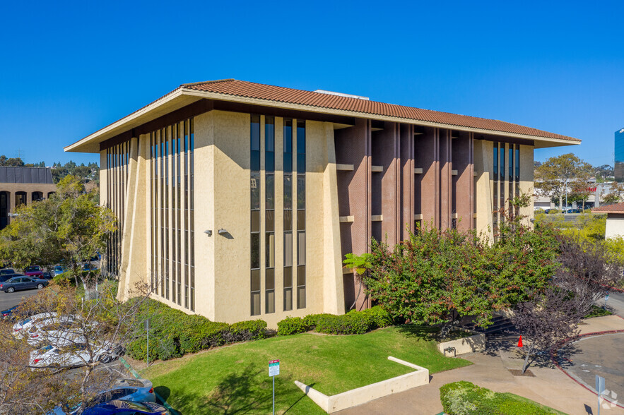 7801 Mission Center Ct, San Diego, CA for lease - Building Photo - Image 2 of 8