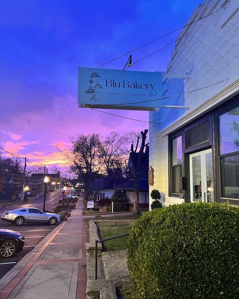 11615 Main St, Louisville, KY for sale - Building Photo - Image 2 of 19