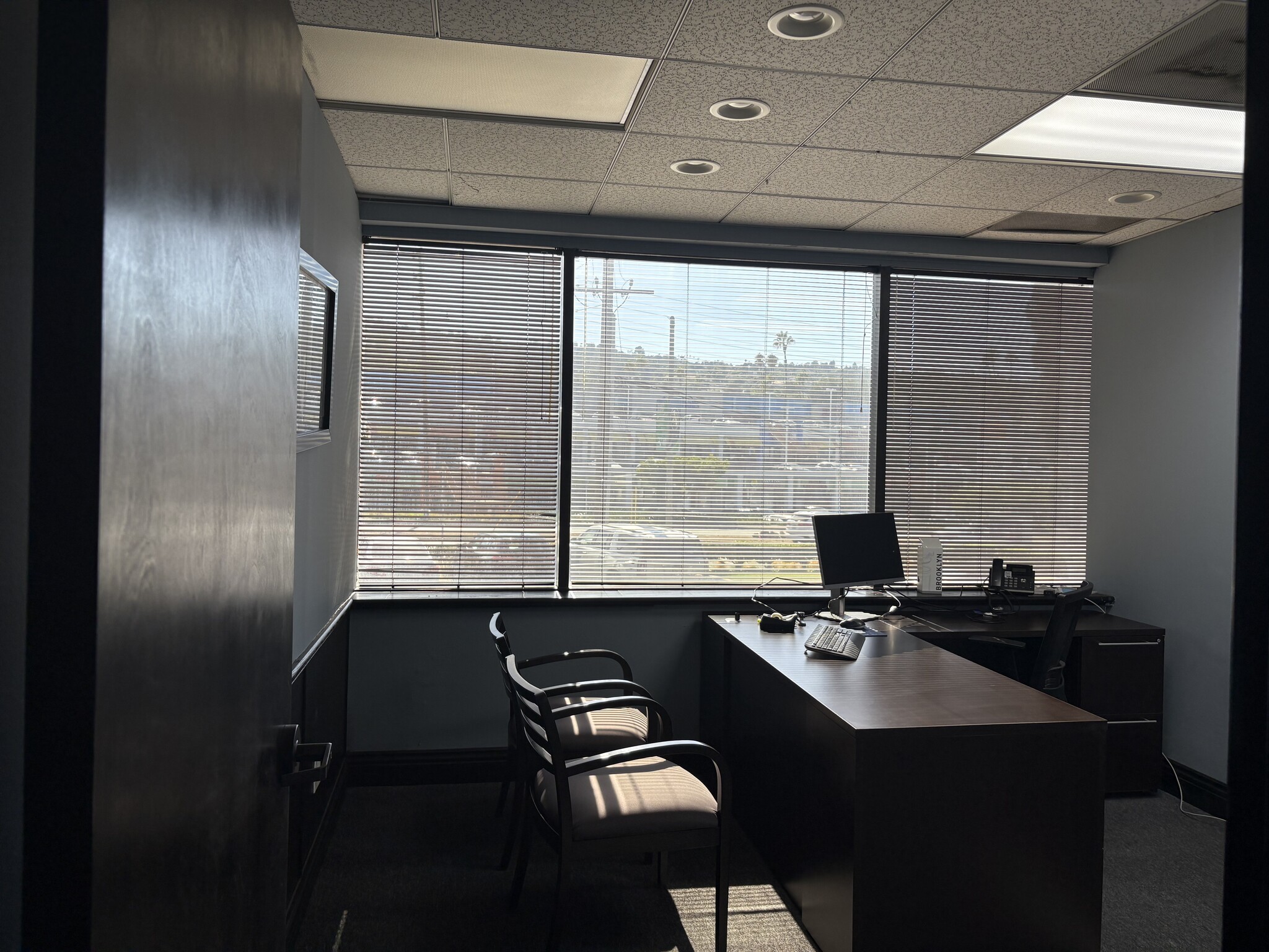 29000 S Western Ave, Rancho Palos Verdes, CA for lease Interior Photo- Image 1 of 3