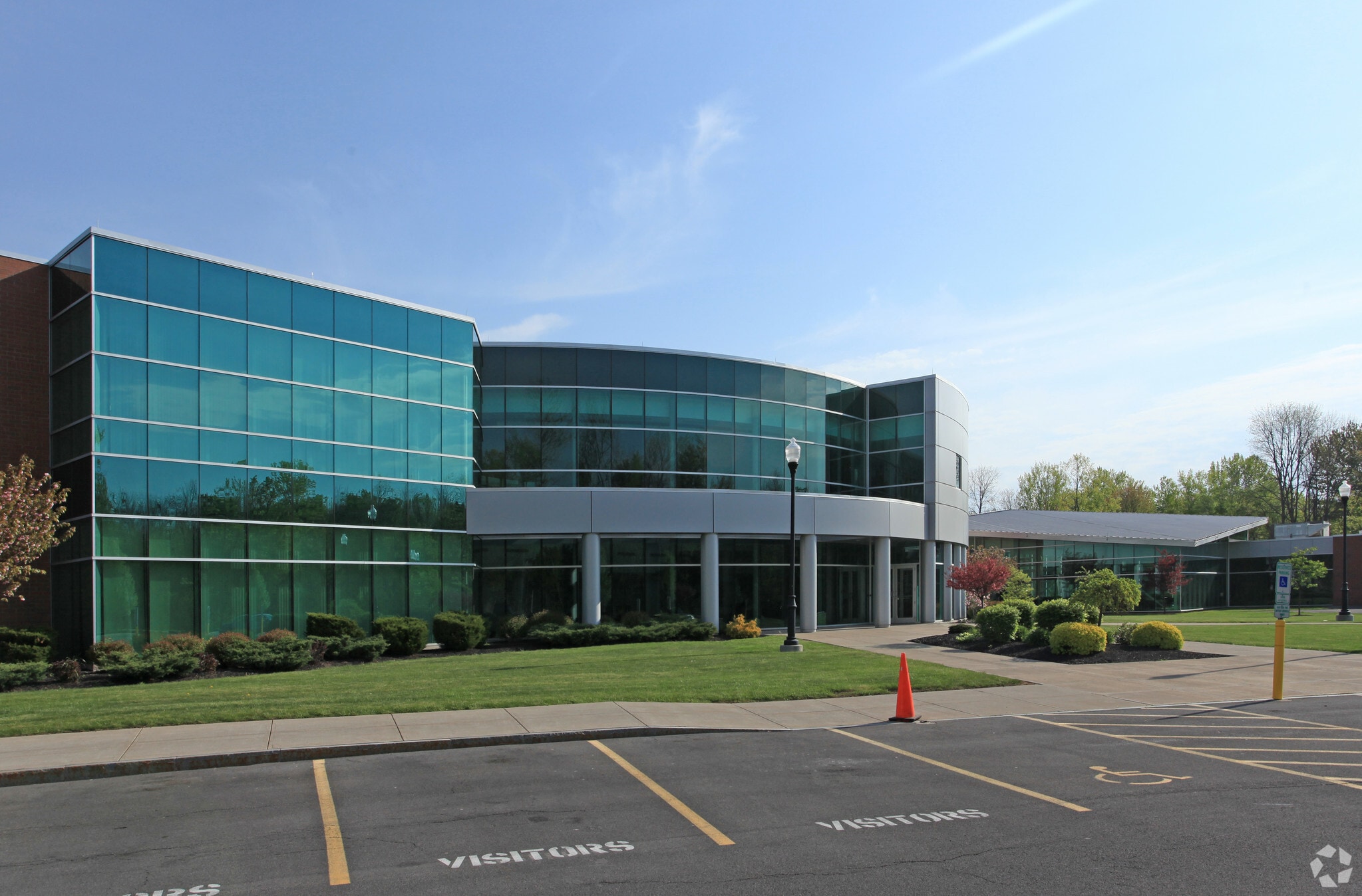 85 Collamer Crossings, East Syracuse, NY for sale Primary Photo- Image 1 of 5