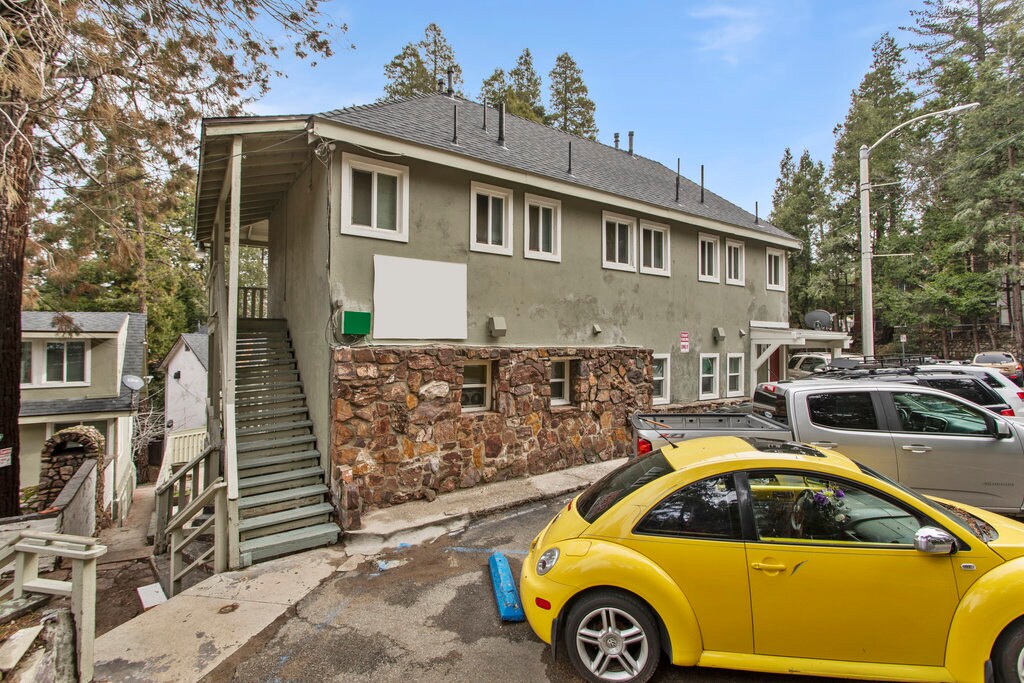 23360 Crest Forest Dr, Crestline, CA for sale Primary Photo- Image 1 of 1