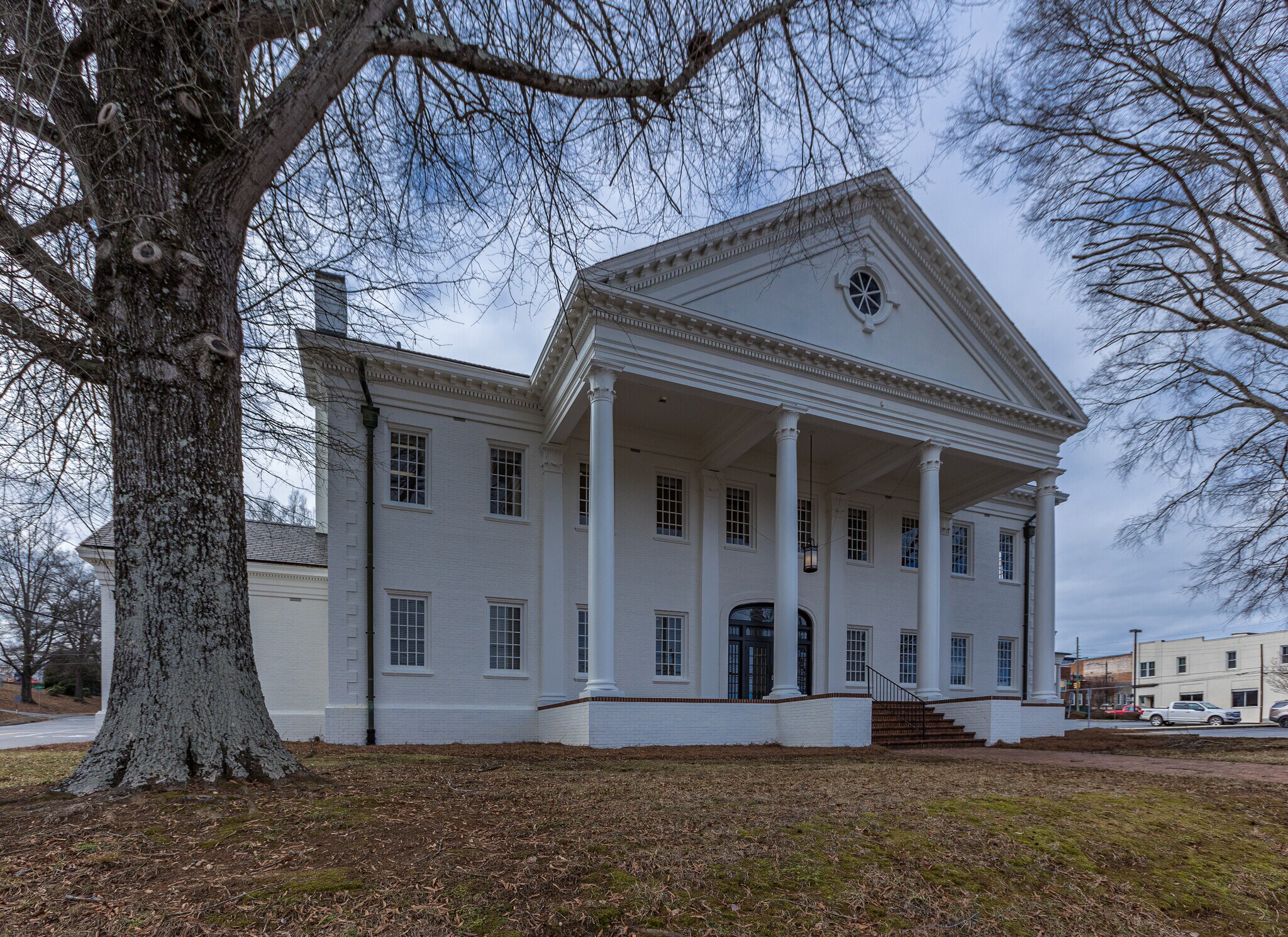 110 Mulberry St SW, Lenoir, NC for sale Building Photo- Image 1 of 1