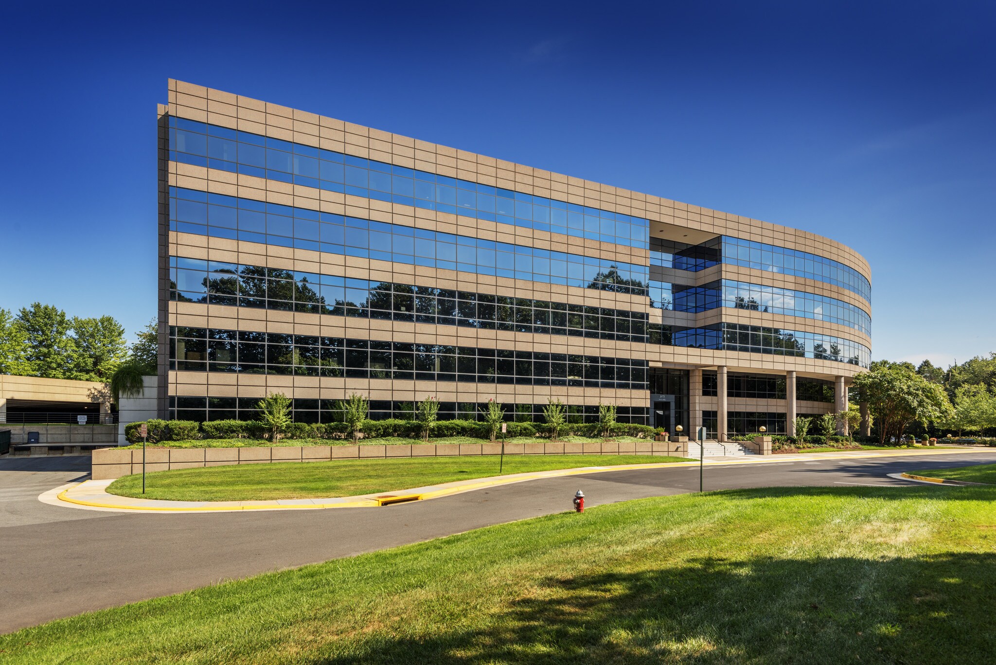 3975 Fair Ridge Dr, Fairfax, VA 22033 Fifty West Corporate Center