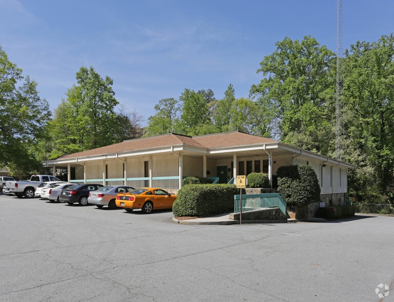 370 Winn Way, Decatur, GA for sale - Building Photo - Image 1 of 7