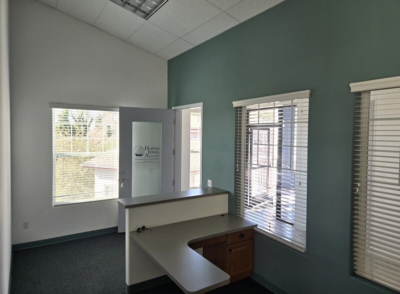530 Paulding Cir, Arroyo Grande, CA for lease - Interior Photo - Image 2 of 5
