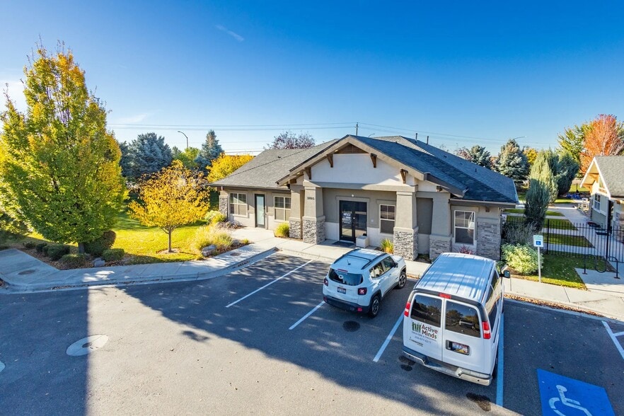 3405 W Bavaria St, Eagle, ID for lease - Building Photo - Image 2 of 9