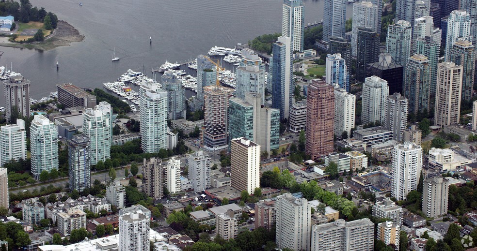 1575 W Georgia St, Vancouver, BC for sale - Aerial - Image 3 of 7