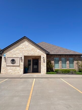 More details for 11900 N MacArthur, Oklahoma City, OK - Office for Lease