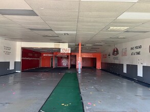 20324-20360 W Valley Blvd, Tehachapi, CA for lease Interior Photo- Image 1 of 2