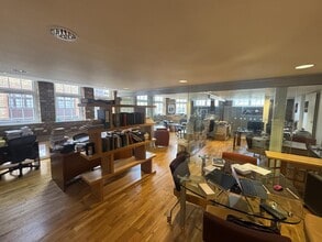 Blake Mews, Richmond for lease Interior Photo- Image 2 of 7