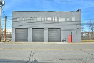944 W Rayen Ave, Youngstown OH - Warehouse