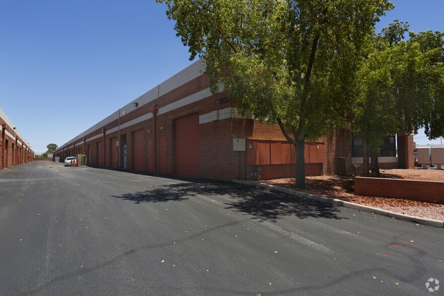 1920-1930 E 3rd St, Tempe, AZ for lease - Building Photo - Image 3 of 5