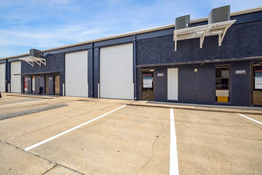 6989 W Little York Rd, Houston, TX for lease - Building Photo - Image 2 of 64