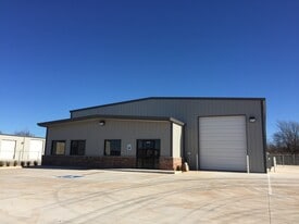 2608 S Ann Arbor Ave, Oklahoma City OK - Warehouse