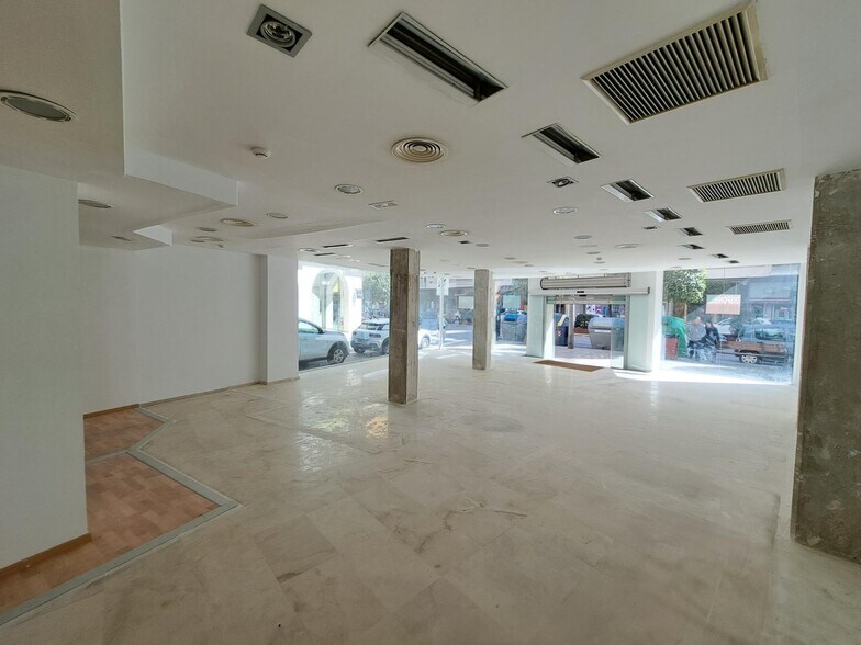 Retail in Alzira, Valencia for lease - Building Photo - Image 3 of 6