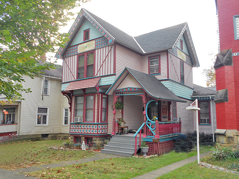 764 Park Ave, Meadville, PA for sale - Building Photo - Image 1 of 1