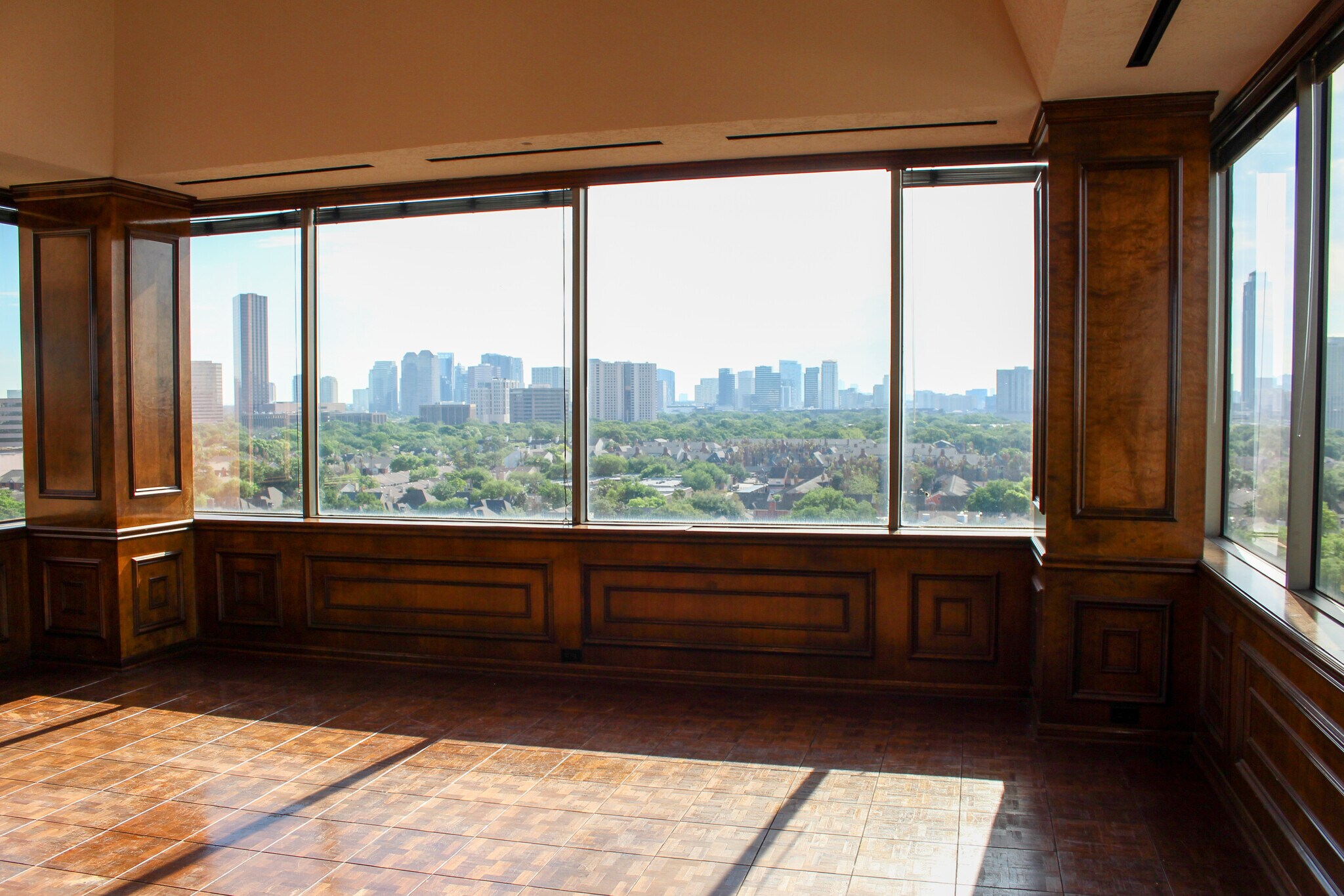 2401 Fountain View Dr, Houston, TX 77057 - Office for Lease | LoopNet.com