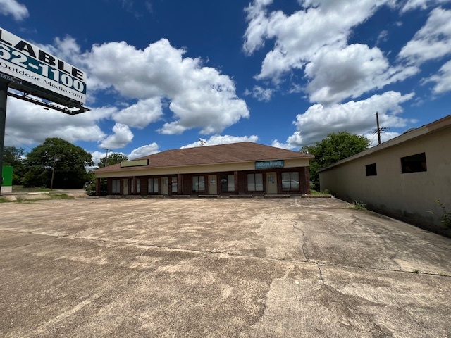 1212 N State Line Ave, Texarkana, AR for sale - Building Photo - Image 2 of 9