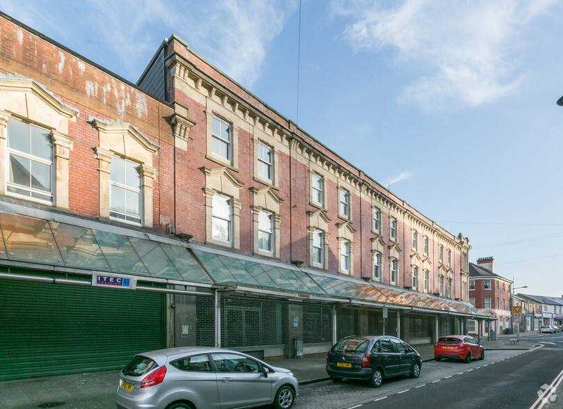 68 Bethcar St, Ebbw Vale for sale - Building Photo - Image 3 of 4