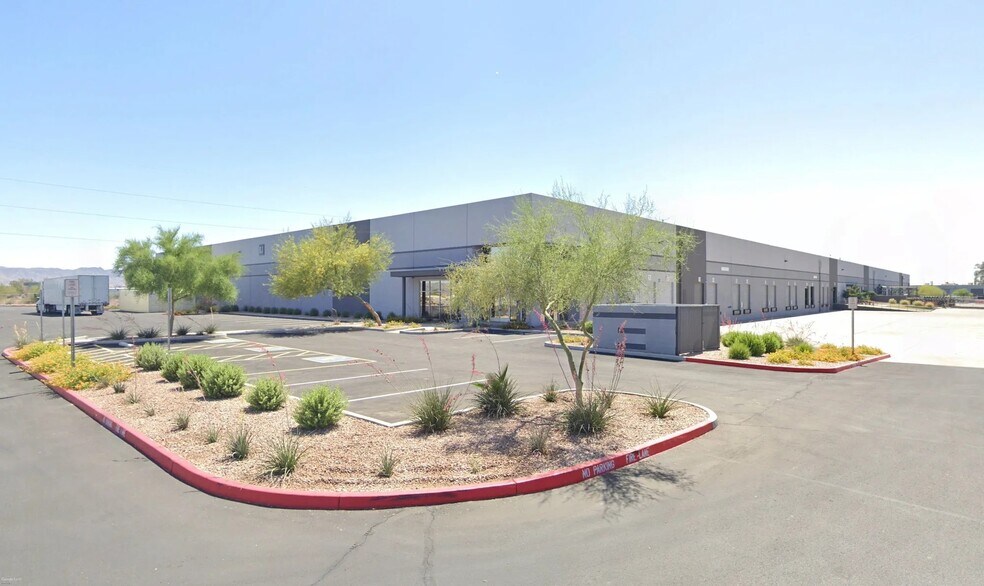 2626 S 7th St, Phoenix, AZ for lease - Primary Photo - Image 1 of 7