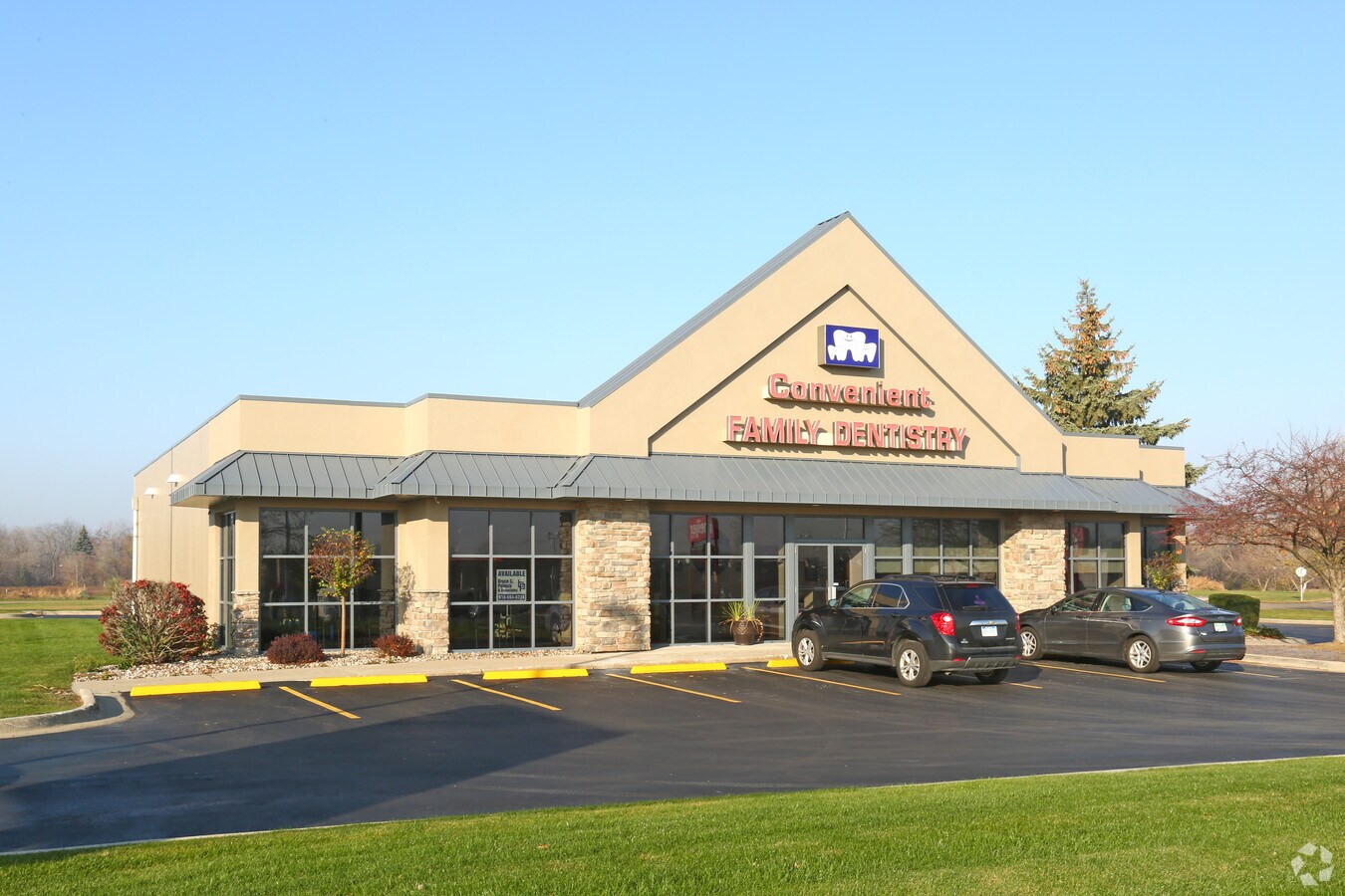 2414 S Center Rd, Burton, MI 48519