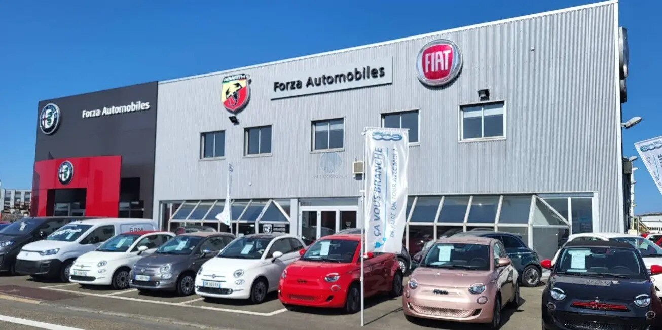 Retail in Le Mans for lease Building Photo- Image 1 of 2