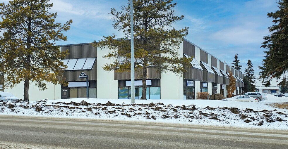 10704-10740 181st St, Edmonton, AB for lease - Building Photo - Image 1 of 4