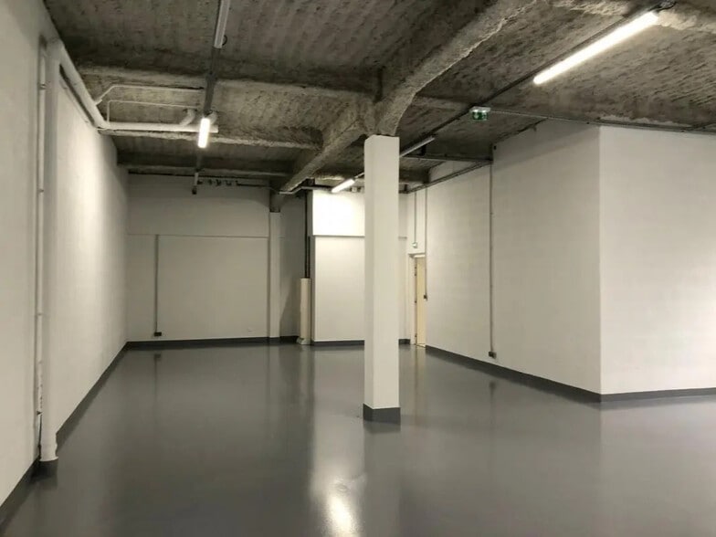 9 Avenue Du Canada, Les Ulis for lease - Interior Photo - Image 3 of 68