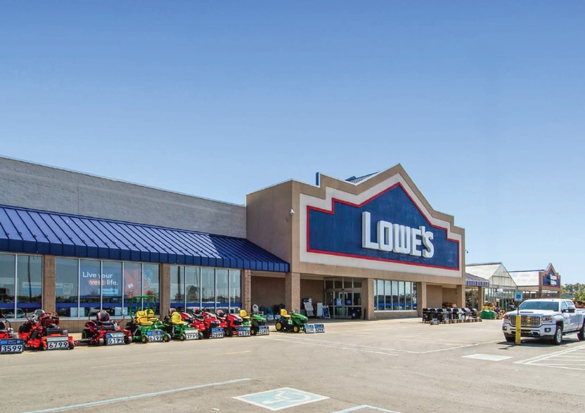 1369 Division St, Adrian, MI for sale - Building Photo - Image 1 of 8