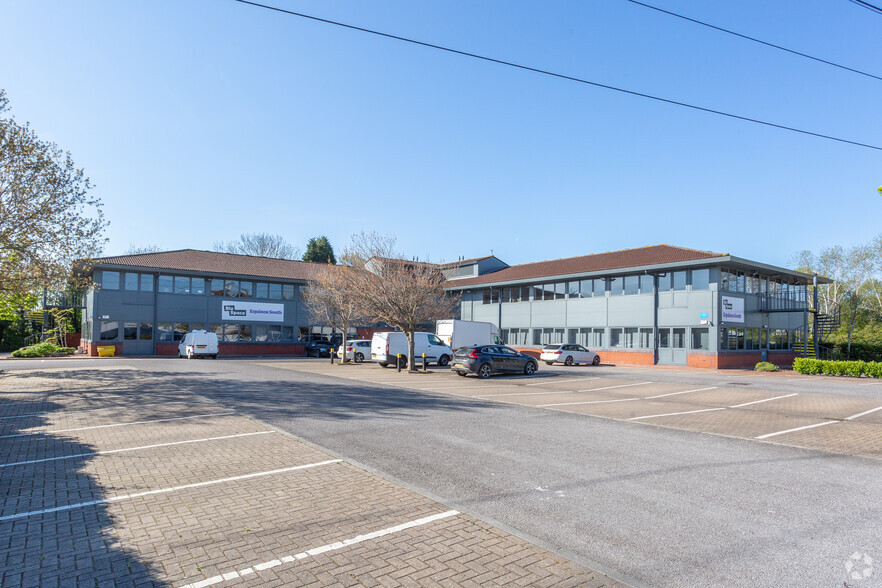 Great Park Rd, Bristol for lease - Primary Photo - Image 1 of 3