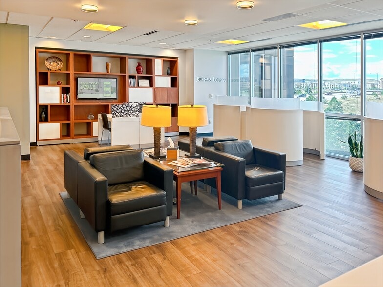 9800 Mt Pyramid Ct, Englewood, CO for lease - Interior Photo - Image 2 of 20