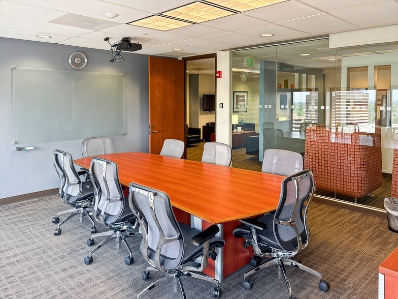 7900 E Union Ave, Denver, CO for lease - Interior Photo - Image 3 of 17
