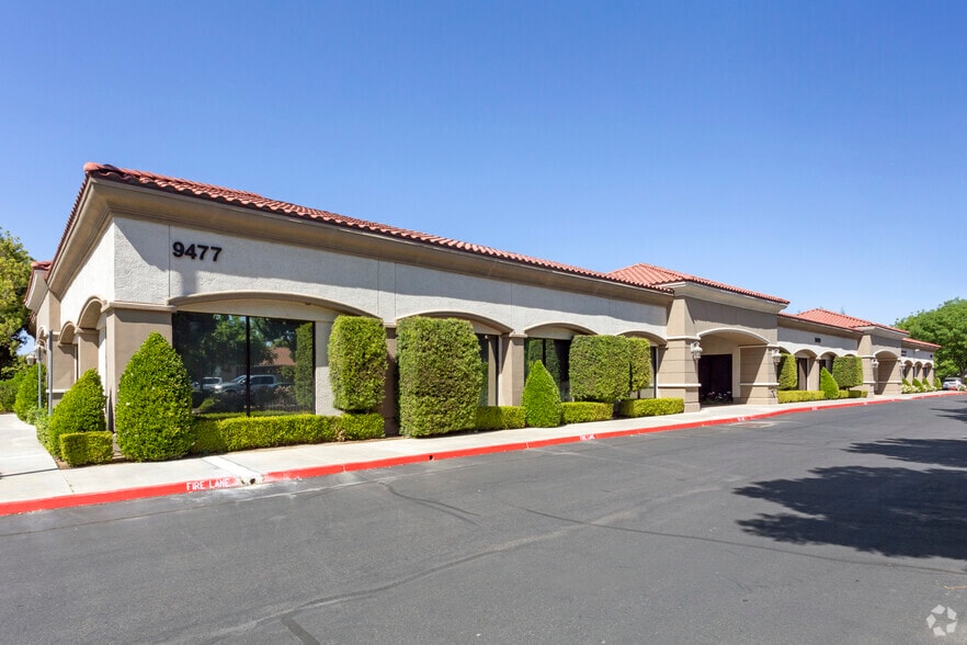 9477 N Fort Washington Rd, Fresno, CA for lease - Building Photo - Image 1 of 6