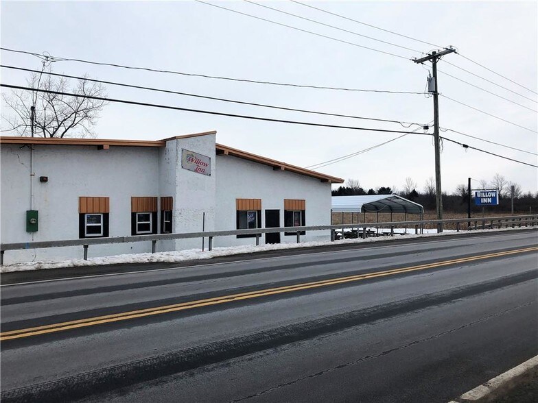 428 Manitou Rd, Hilton, NY 14468