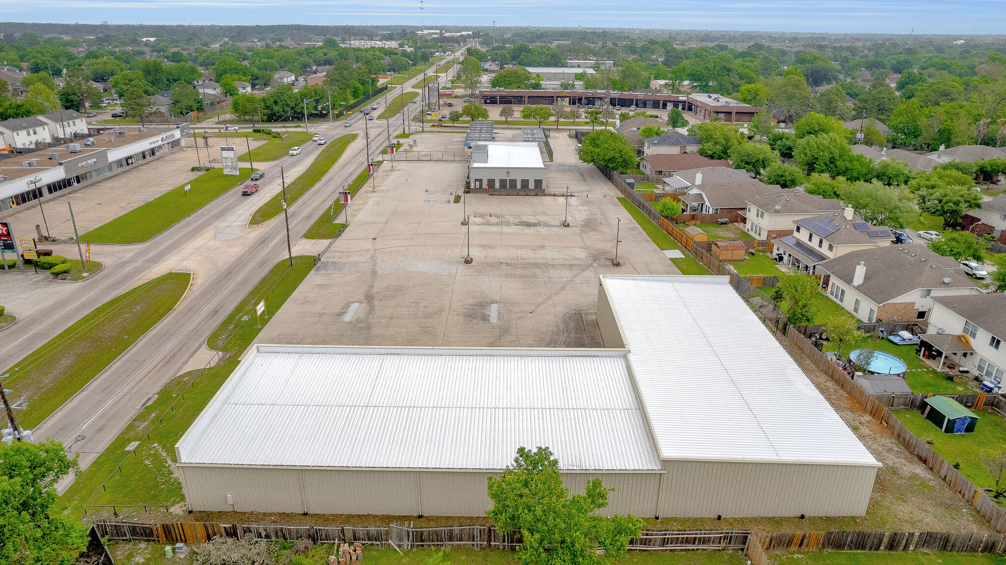 11900-11930 Bammel North Houston Rd, Houston, TX for lease Building Photo- Image 1 of 21