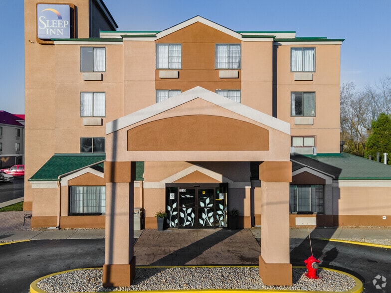 2255 173rd St, Lansing, IL for sale - Building Photo - Image 2 of 5