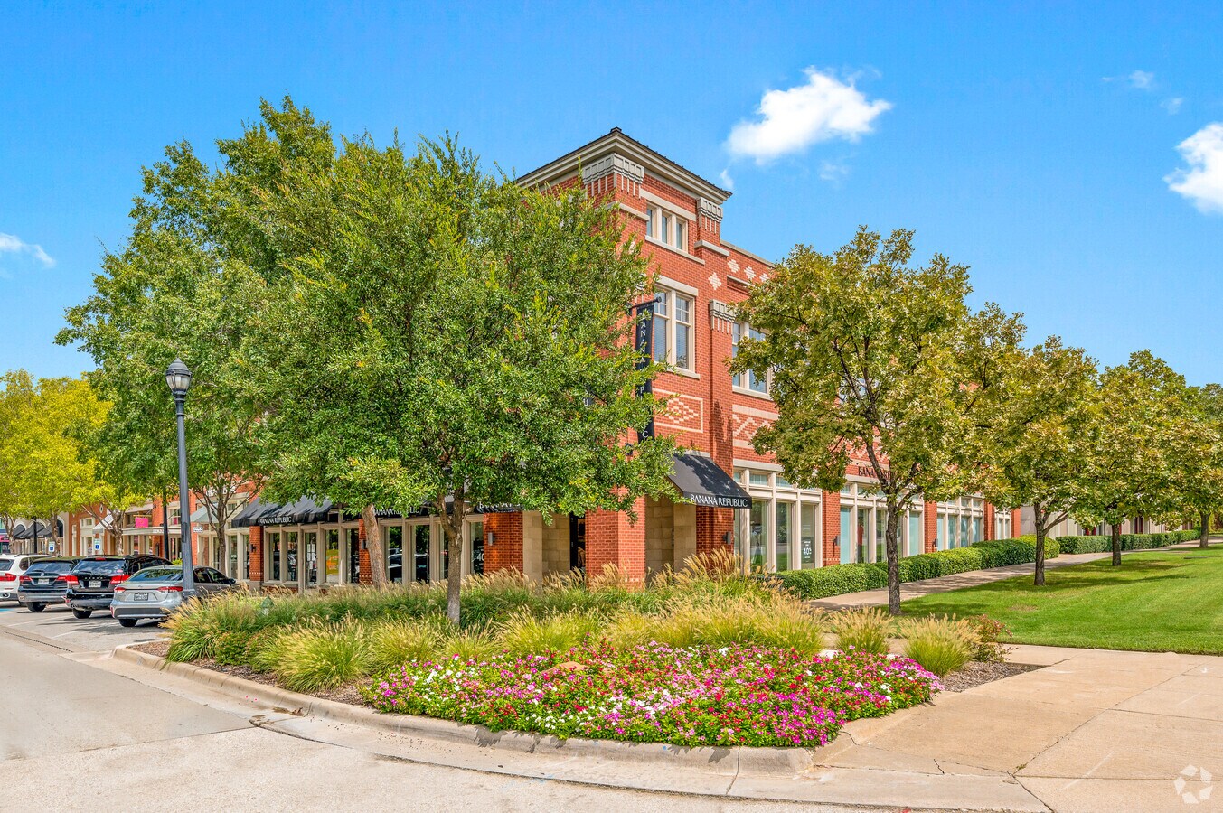 1256 Main St, Southlake, TX 76092 Southlake Town Square