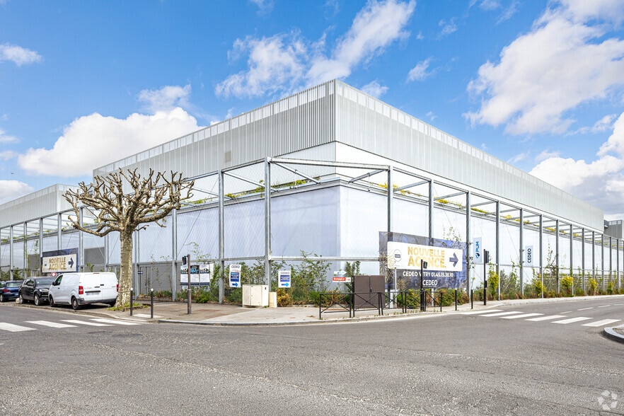 Industrial in Vitry-sur-Seine for lease - Building Photo - Image 3 of 3